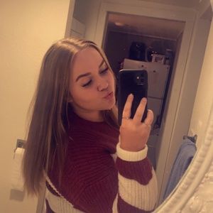 Meet your Posher, Candice